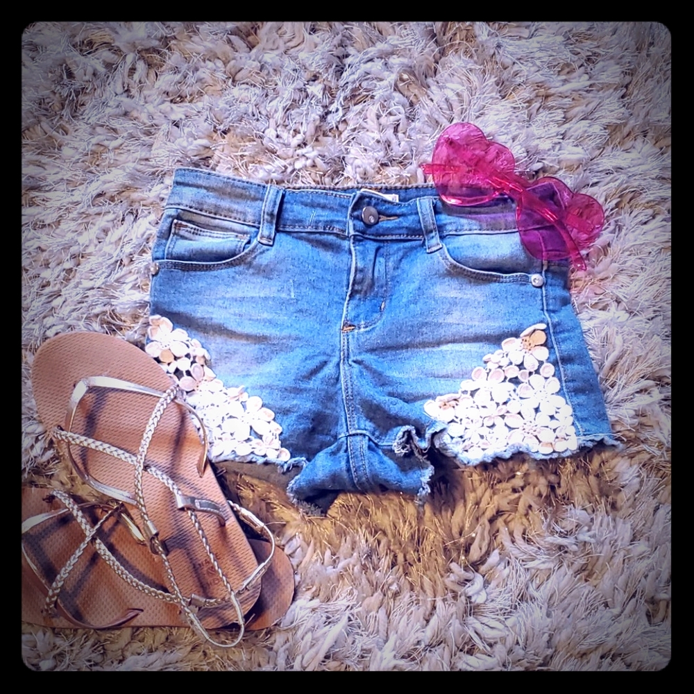 Cute flower shorts